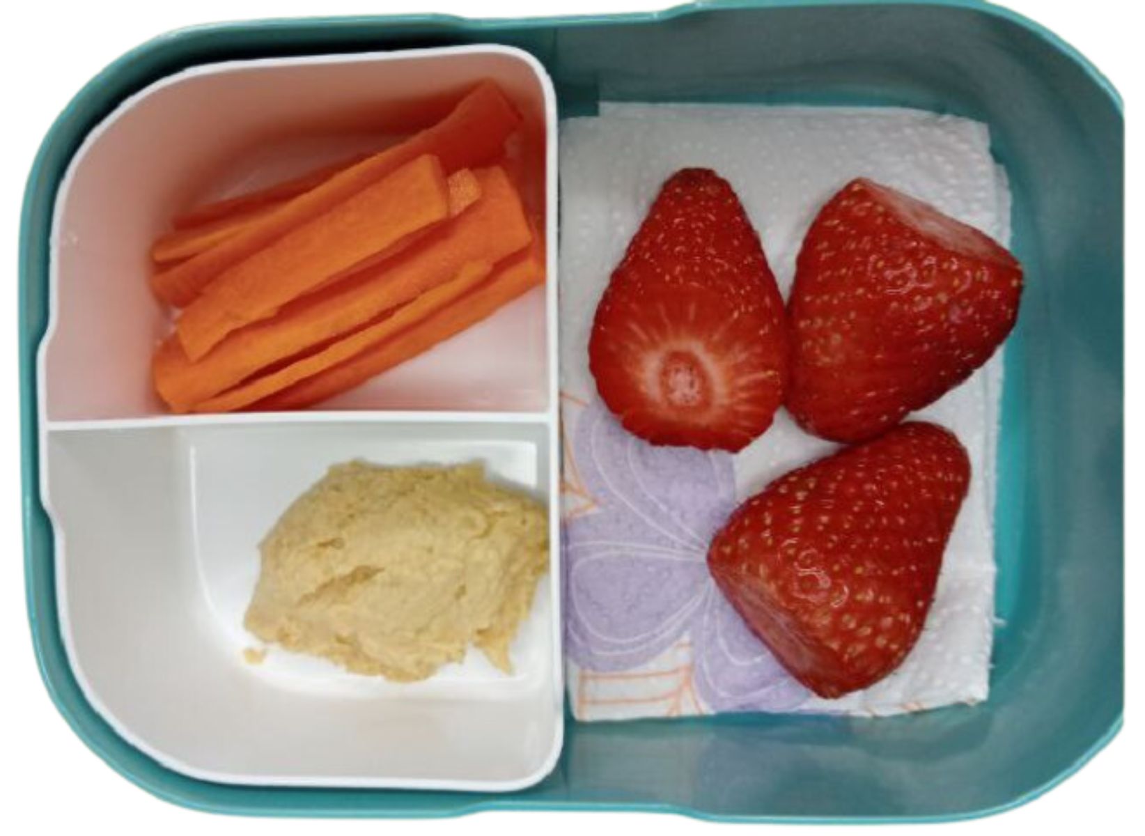 Sliced-carrot-hummus-and-whole-strawberries